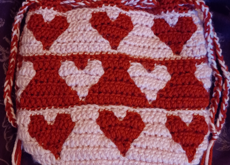 Alternating Hearts